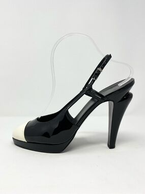 Chanel Black White Patent Leather Cap Toe Two Tone Slingback Heels Pumps 41 11